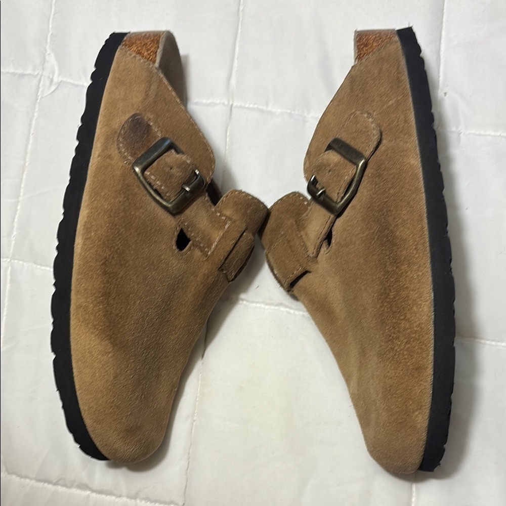 Sonoma Goods For Life® Waterford Tan Suede Clogs - Picture 5 of 9